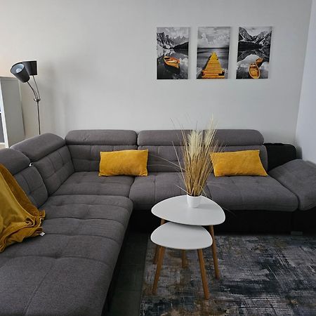 Warburg, Fewo "Sweet Home" 2,5 Zi- Eg-Separater Eingang - Parkplatz - Terasse- Komfortabel,Renoviert Exterior foto